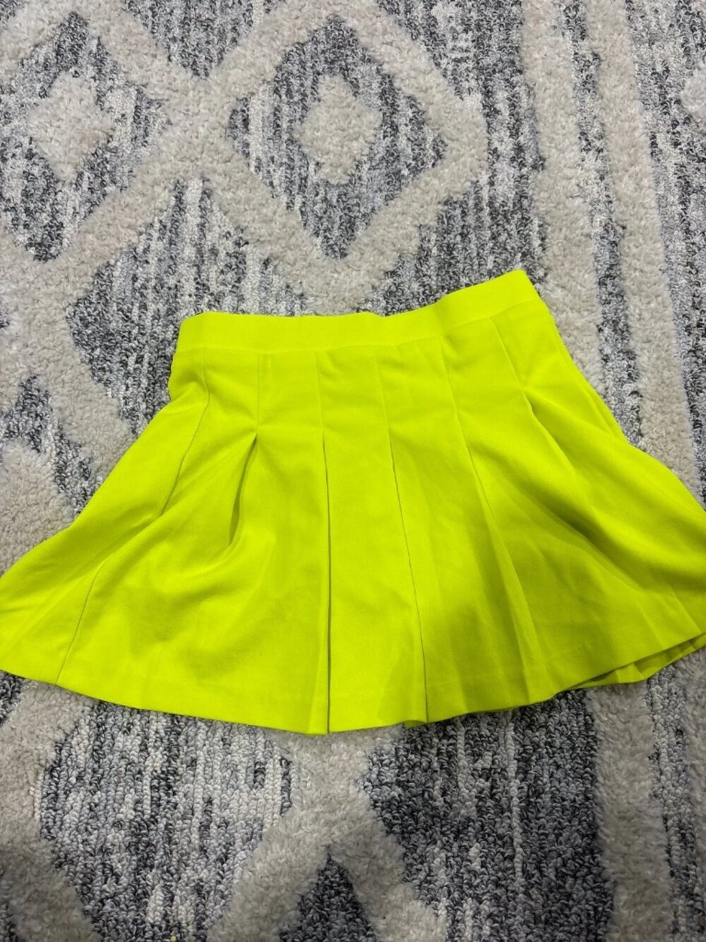 Wearever Neon Yellow Pleated Mini Skirt S